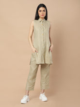 Sleeveless Hemp Shirt